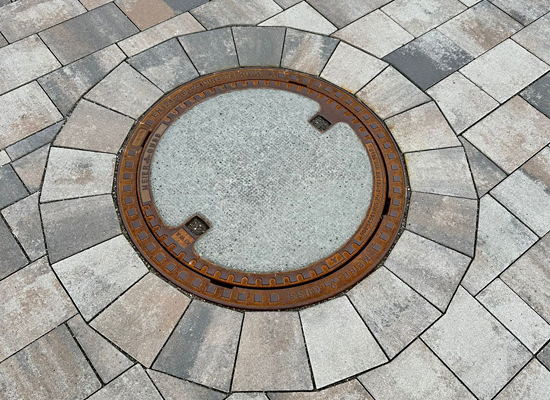 Pflasterarbeiten im öffentlichen Straßenraum